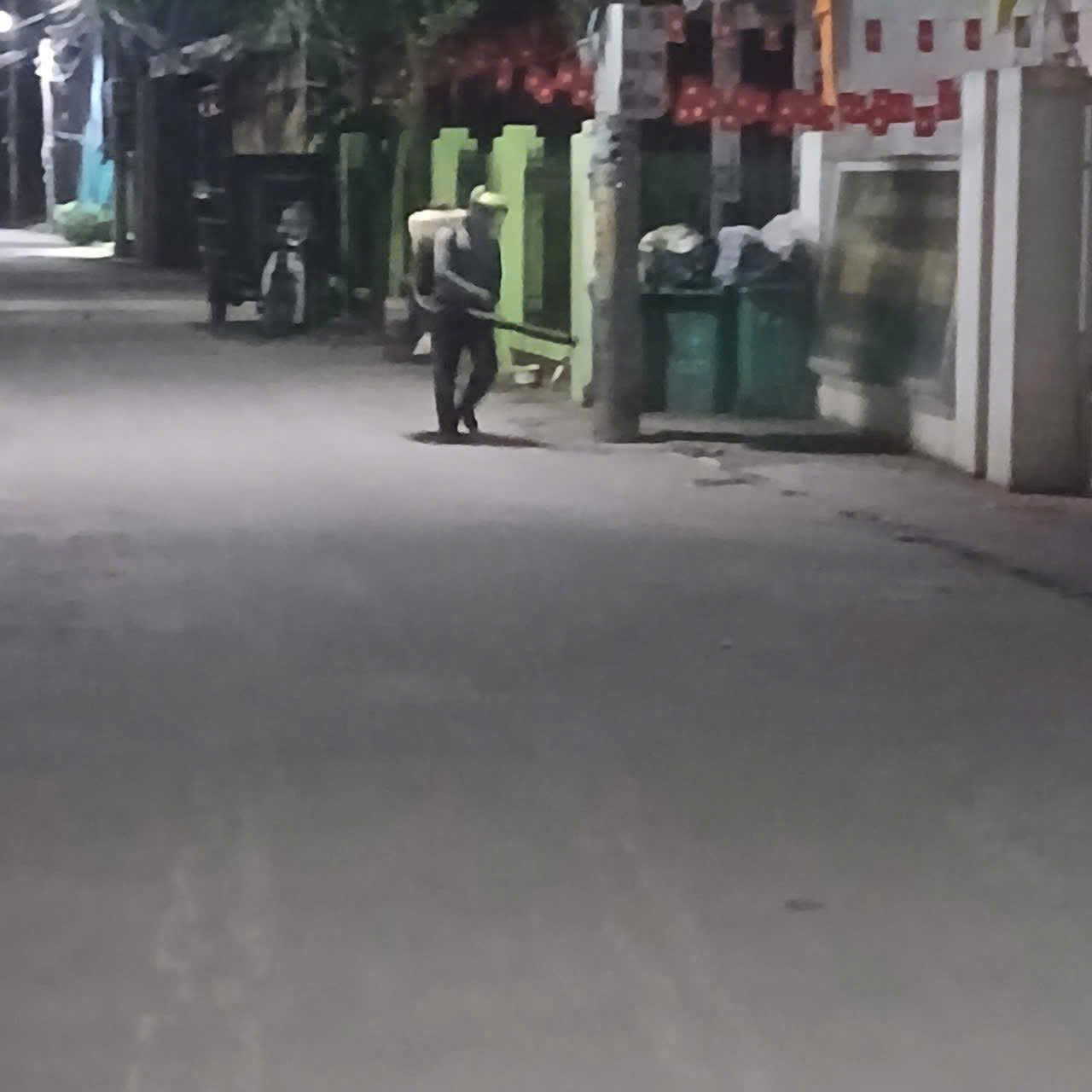 z7134700173249 9caaadddfdf19a3972193e0505826878