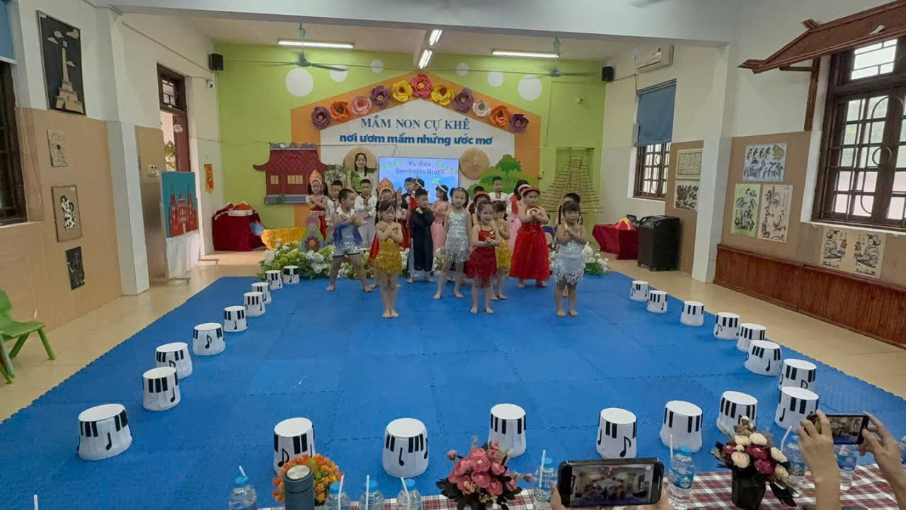 gen n z7234583042255 a90883a049e1bb0f5b6c3cfc7bc5e89a