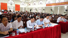 Các đại biểu dự hội nghị.