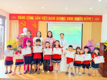 Trường mầm non Cự Khê tổ chức hội thi "Bé khéo tay" chào mừng ngày 30/4