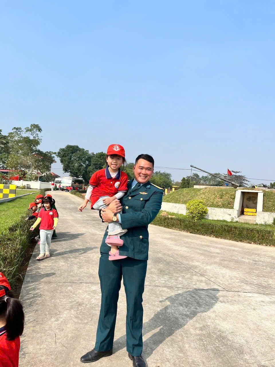 z7351513639765 299053cb0e534163dfbbcfa46fc24134