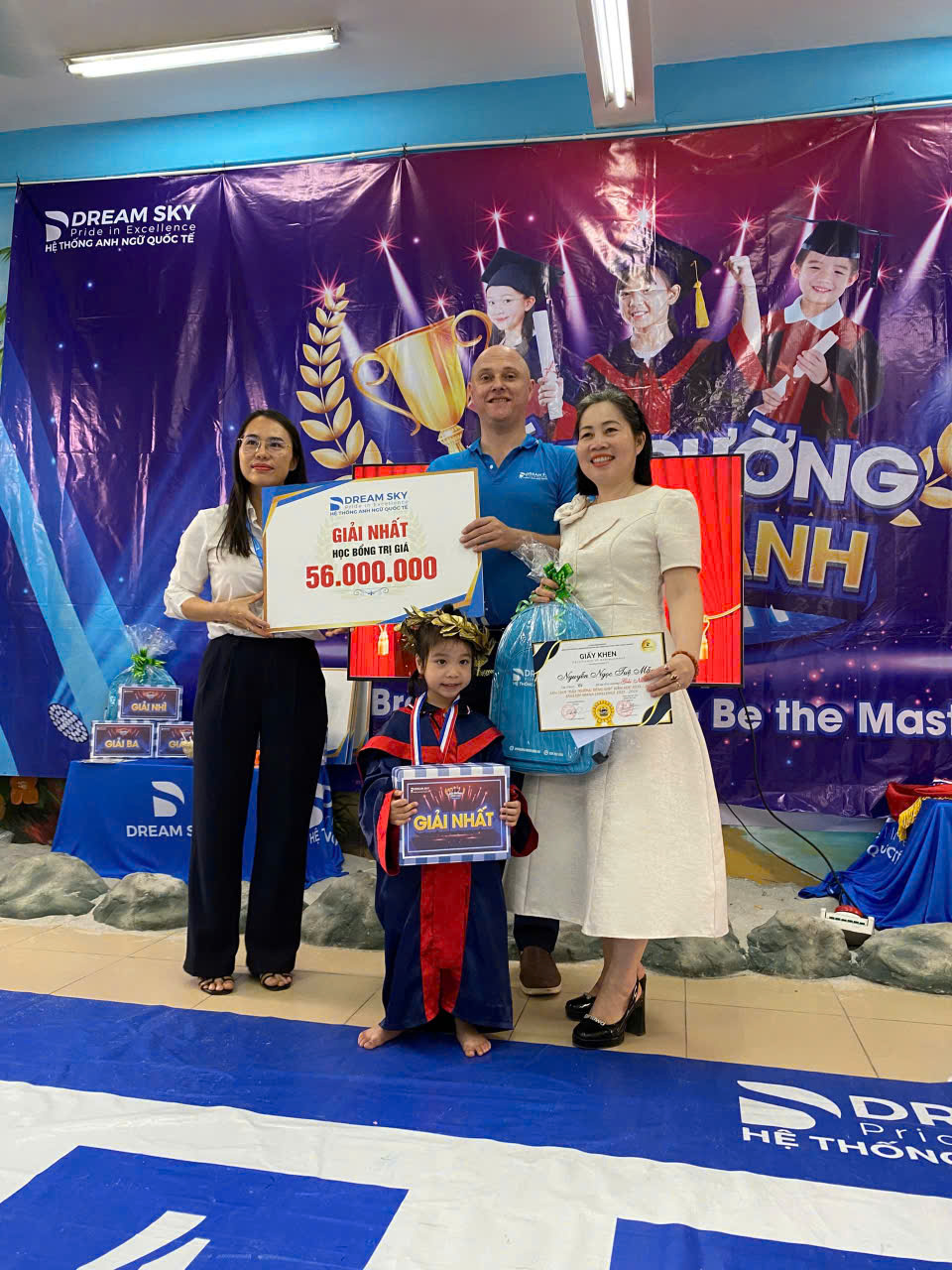 z7687516638320 f930bab78b01a8b292e3cec3bd286043