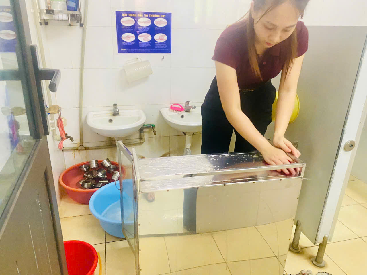 z7698952405846 28a9c26f30980e1afc895b75d9c6b354